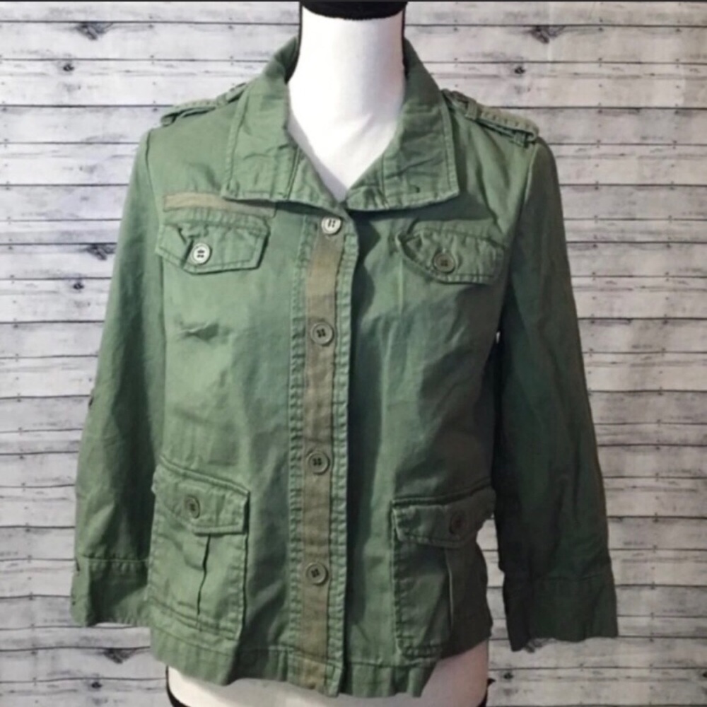 Flying Tomato green utility jacket. ✨